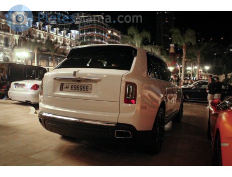 696966, Rolls-Royce Cullinan
