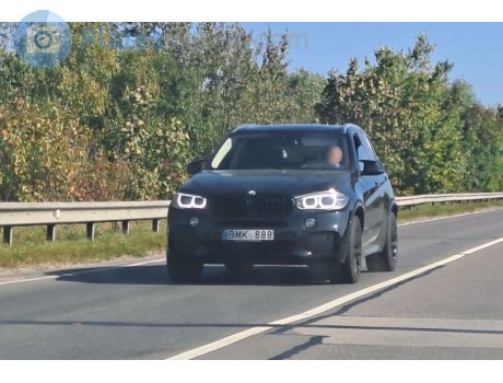 BMK 888, BMW X5