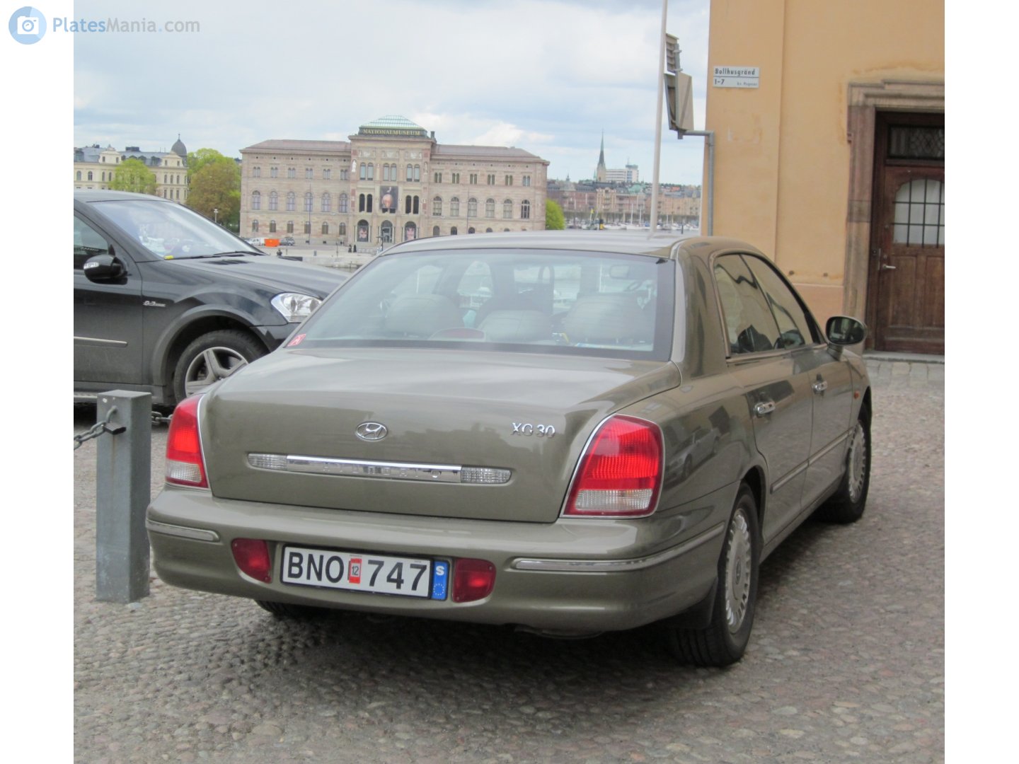 BNO 747, Hyundai XG 1st gen (XG), 1998–2003