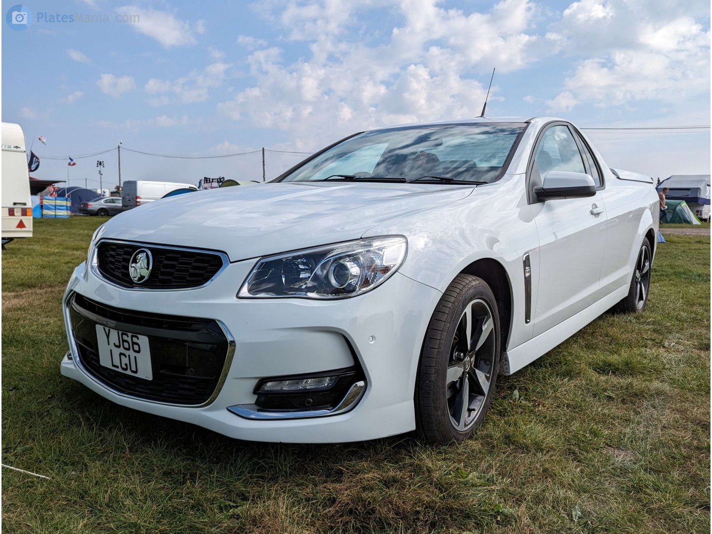 YJ66LGU, Holden Ute 8th gen (VE/VF), 2007–2017
