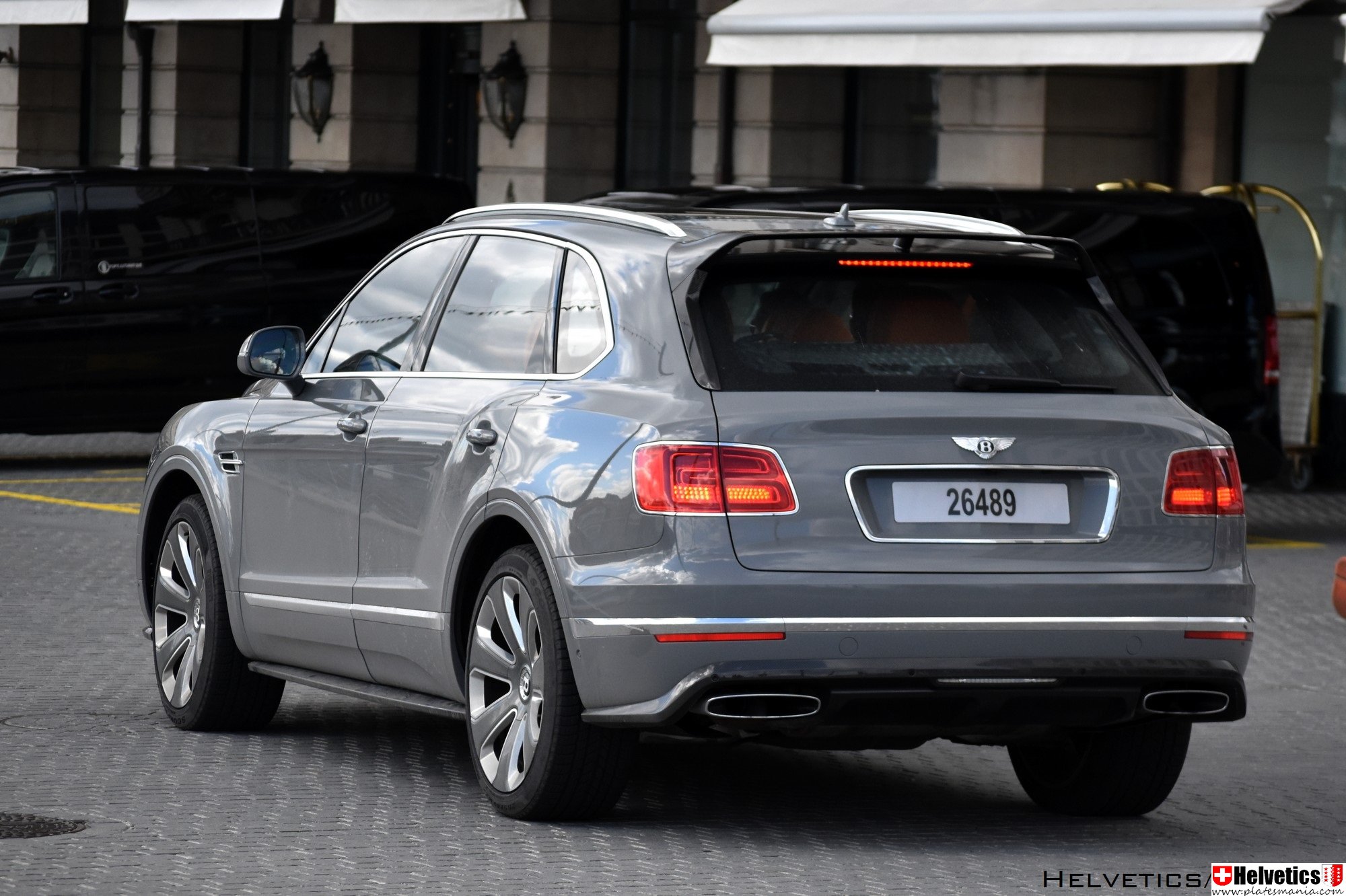 26489, Bentley Bentayga 1st gen (PL71), 2016–2020