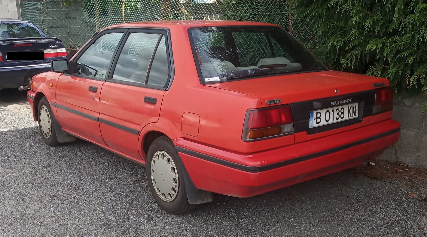 B 0138 KM, Nissan Sunny 6th gen Sedan (N13; EU-market), 1986–1990
