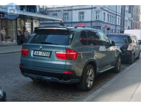 AA-3700, BMW X5