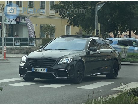 AB 111 CO, Mercedes-Benz S-Klasse