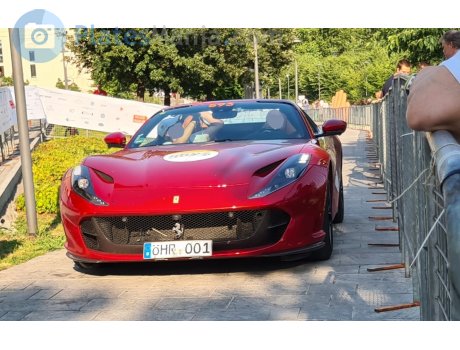 ÖHR OO 1, Ferrari 812