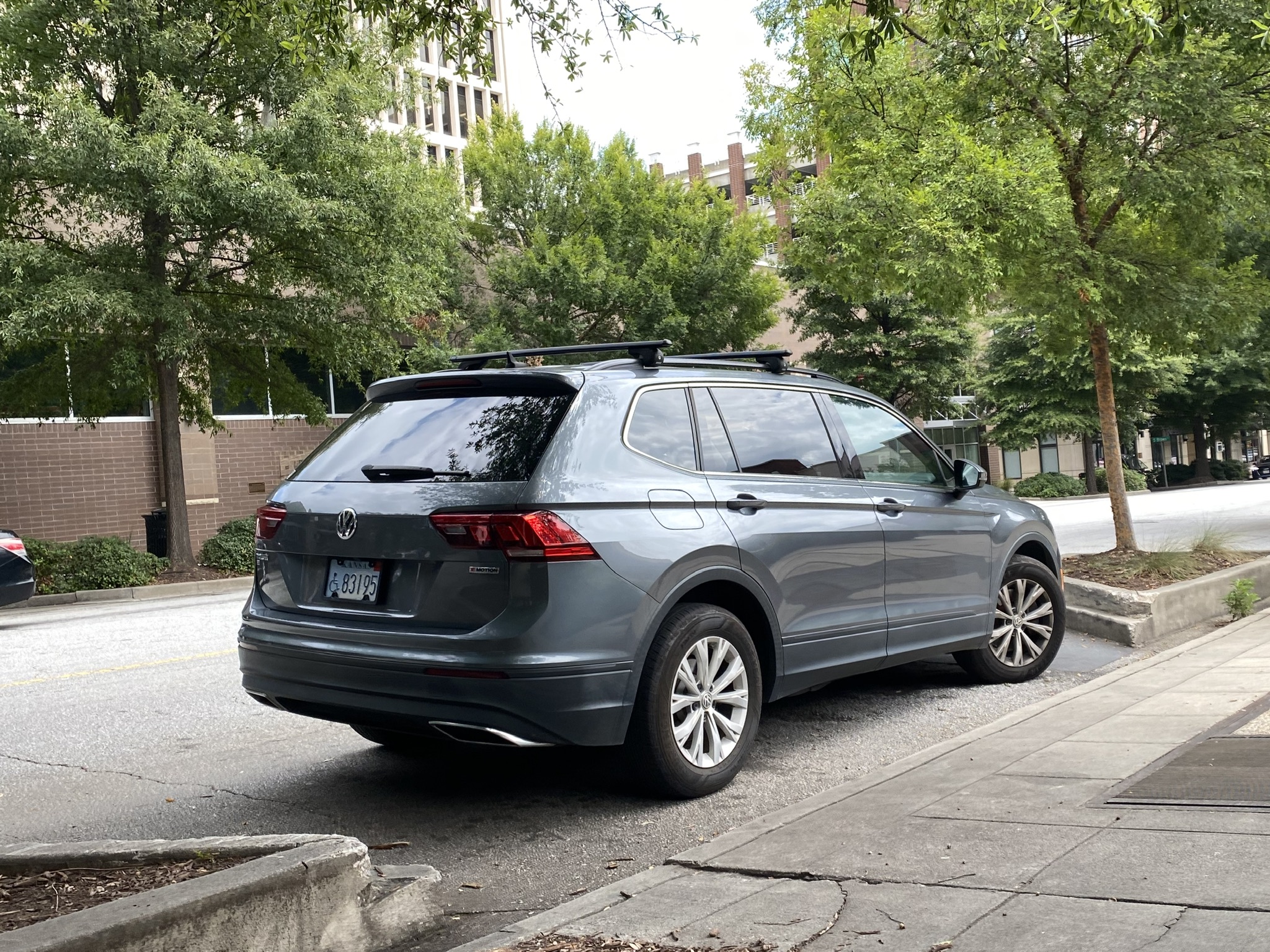 83195, Volkswagen Tiguan 2nd gen (AD/AX/Allspace/L), 2016–2021