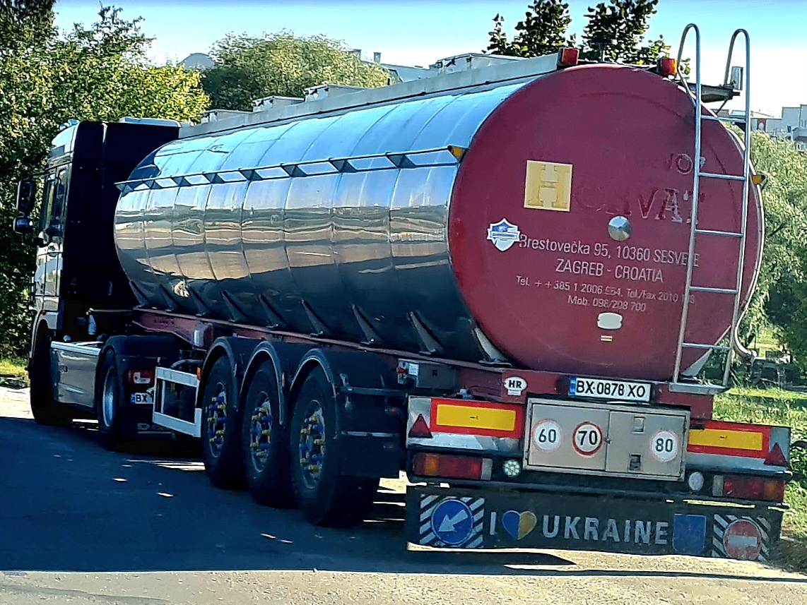 BX 0878 XO, Menci SL 