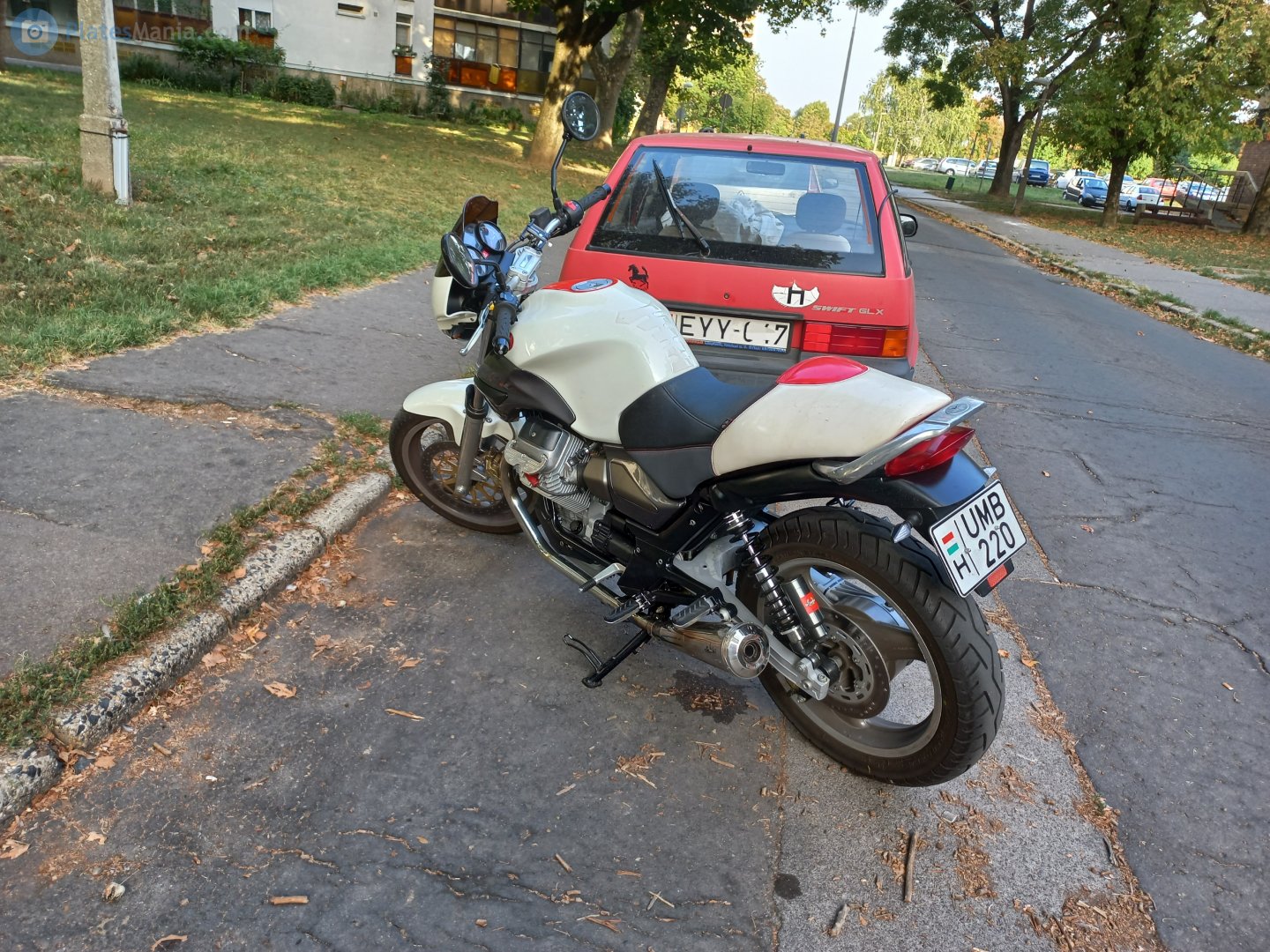 UMB-220, Moto Guzzi Breva 