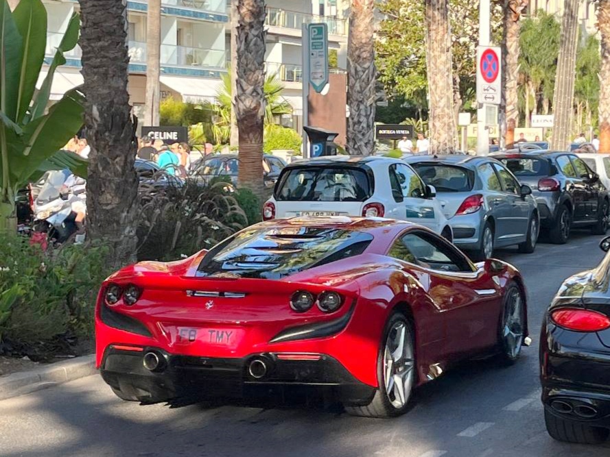 F8TMY, Ferrari F8 Tributo (F142), 2019–2023