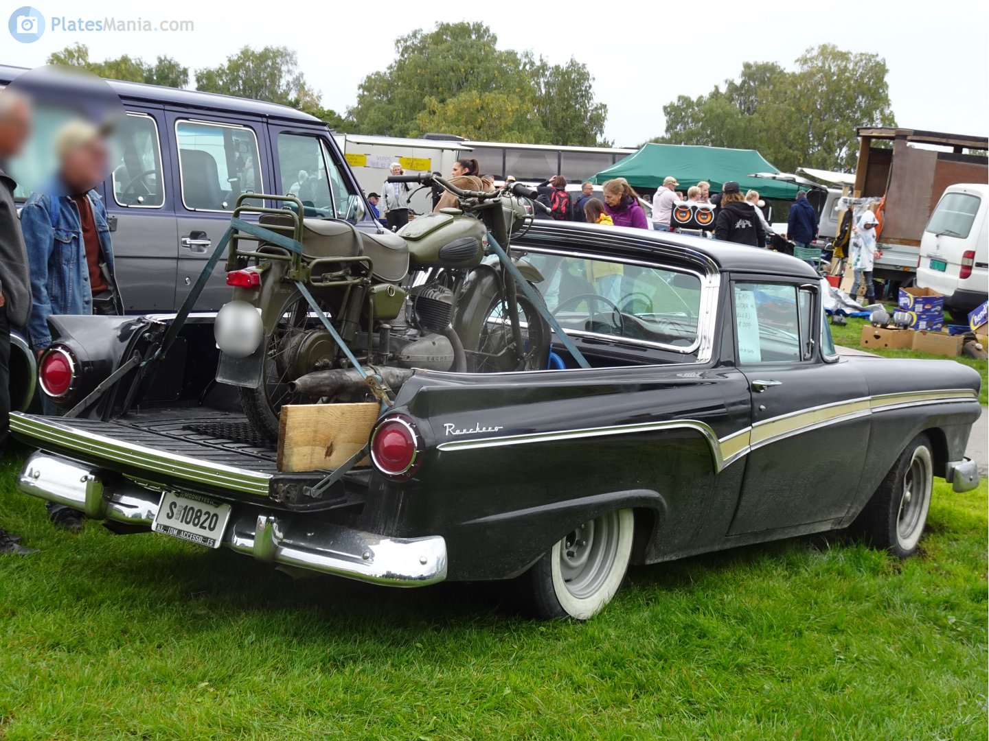 S-10820, Ford Ranchero 1st gen (66), 1956–1957
