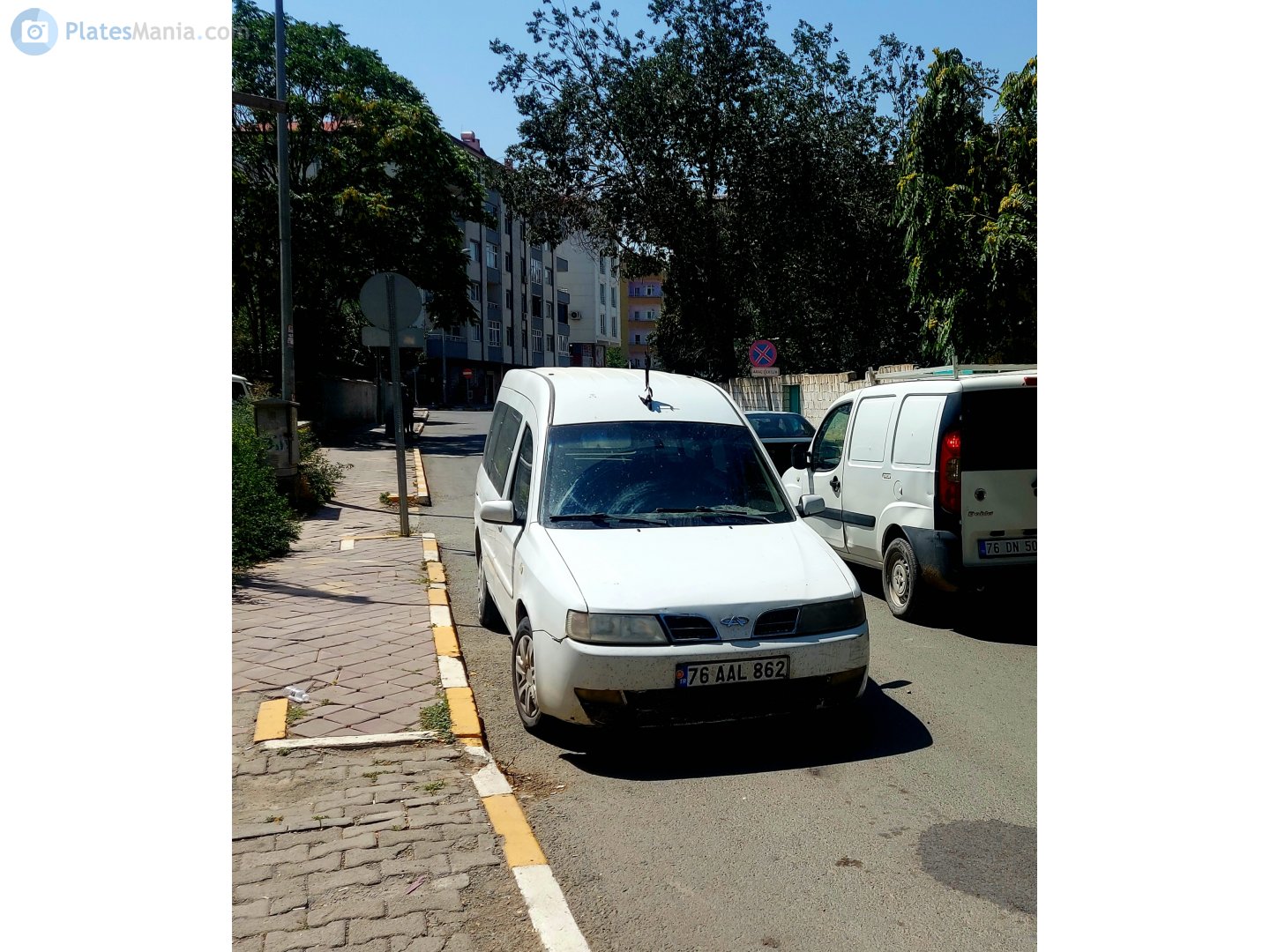 76 AAL 862, Chery (Chirey) Taxim 