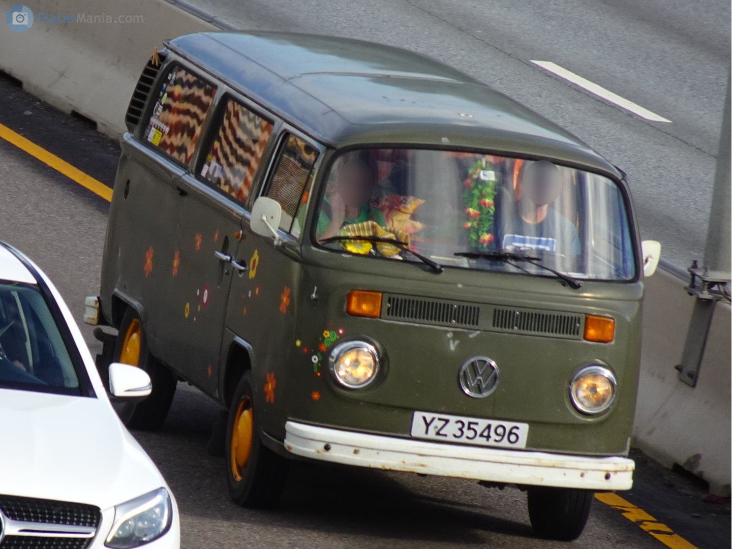 YZ 35496, Volkswagen Bus 