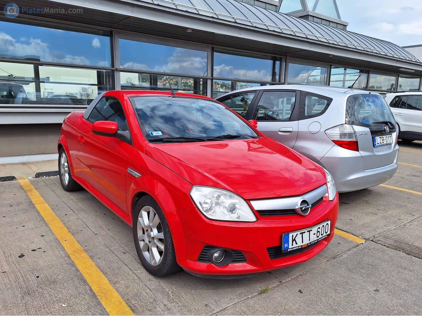 KTT-600, Opel Tigra 2nd gen TwinTop (B; X04), 2004–2010