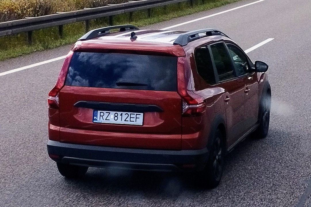 RZ 812EF, Dacia Jogger 1st gen (RJI), 2022–