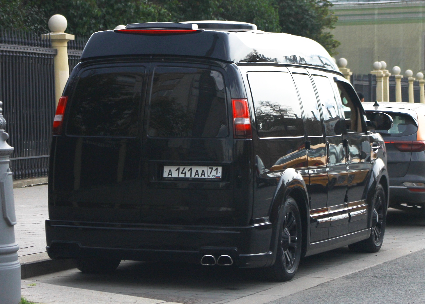 а 141 аа 71, Chevrolet Express 1st gen (GMT610), facelift, 2002–