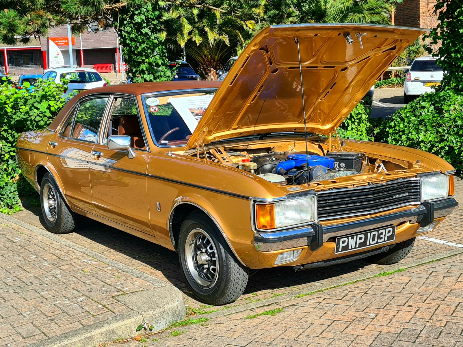 PWP103P, Ford Granada 1st gen 4-door Sedan (GGFL; EU-market), 1972–1977