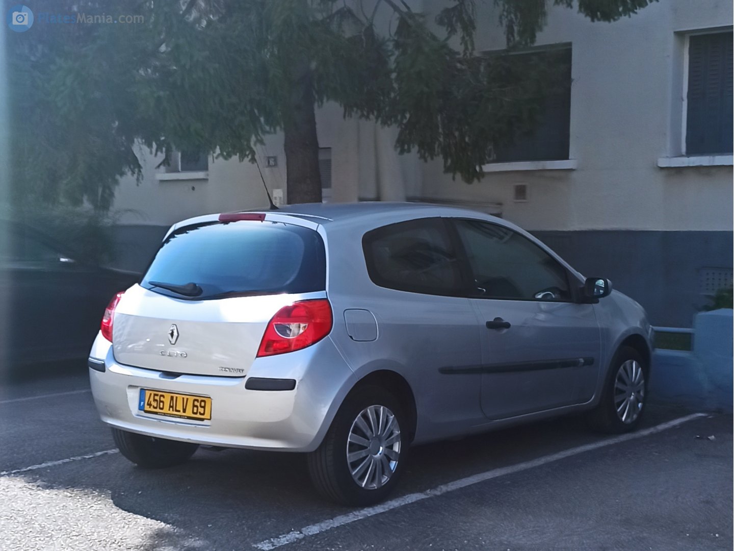 456 ALV 69, Renault Clio 3rd gen 3-door Hatch (C85), 2005–2009