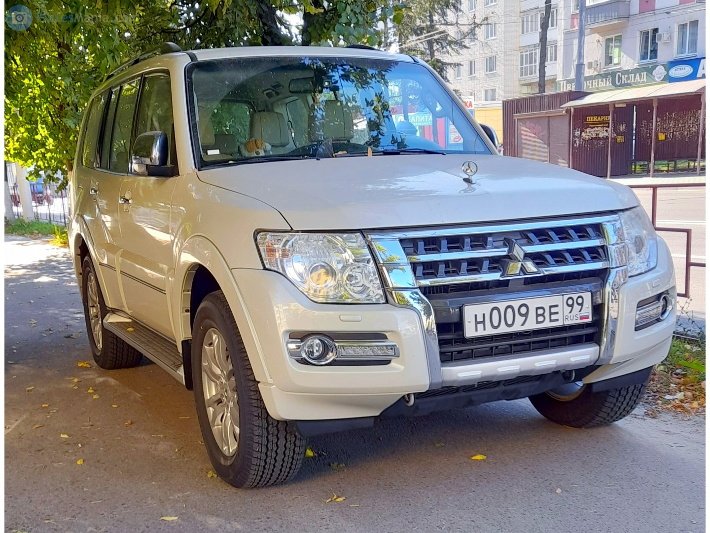 н 009 ве 99, Mitsubishi Pajero 