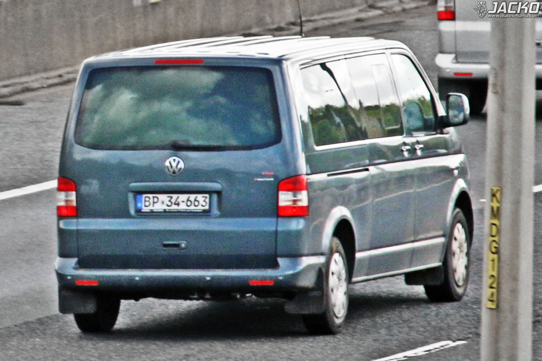 BP 34-663, Volkswagen Caravelle 