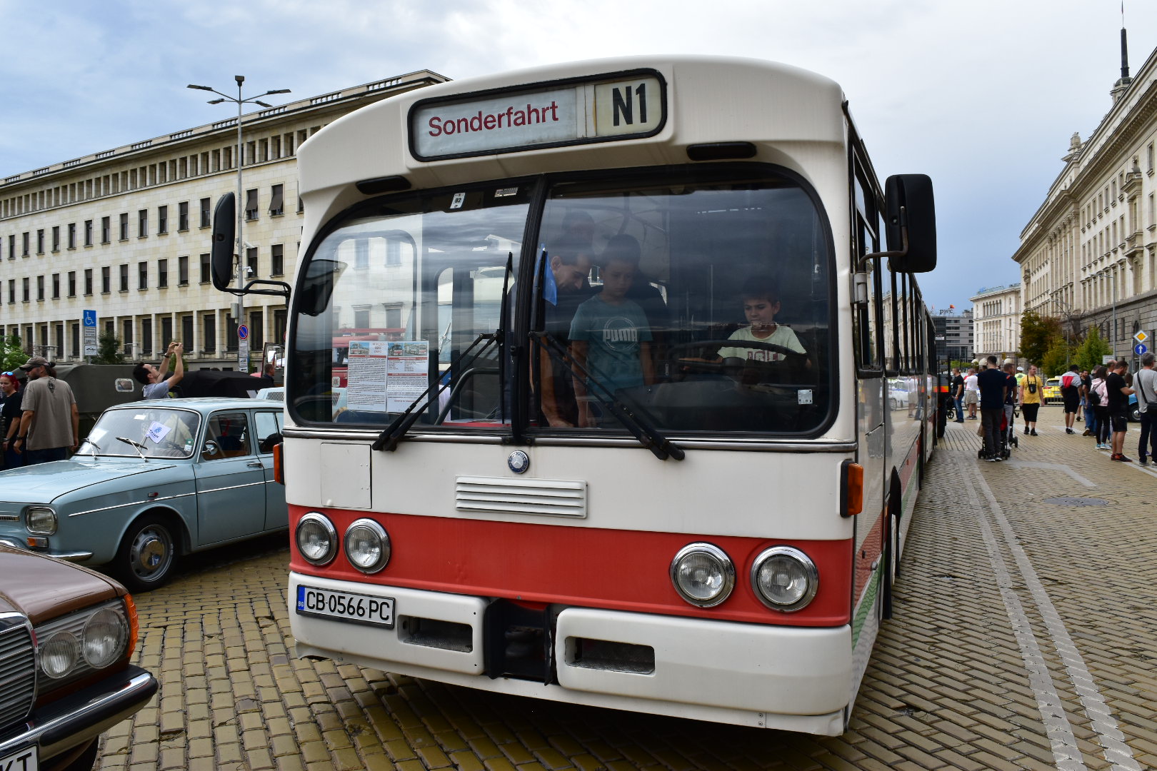 CB 0566 PC, Mercedes-Benz O305 1st gen O305G (307), 1977–1987