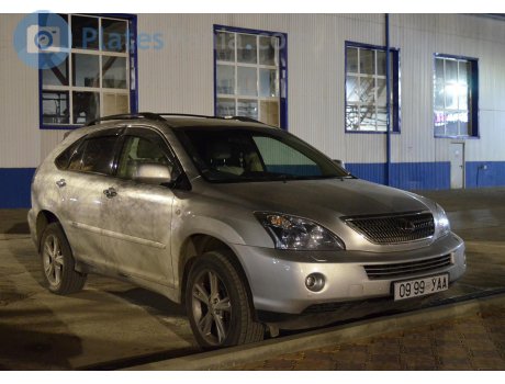 0999 УАА, Lexus RX