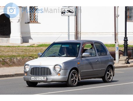 х001тс33, Nissan March