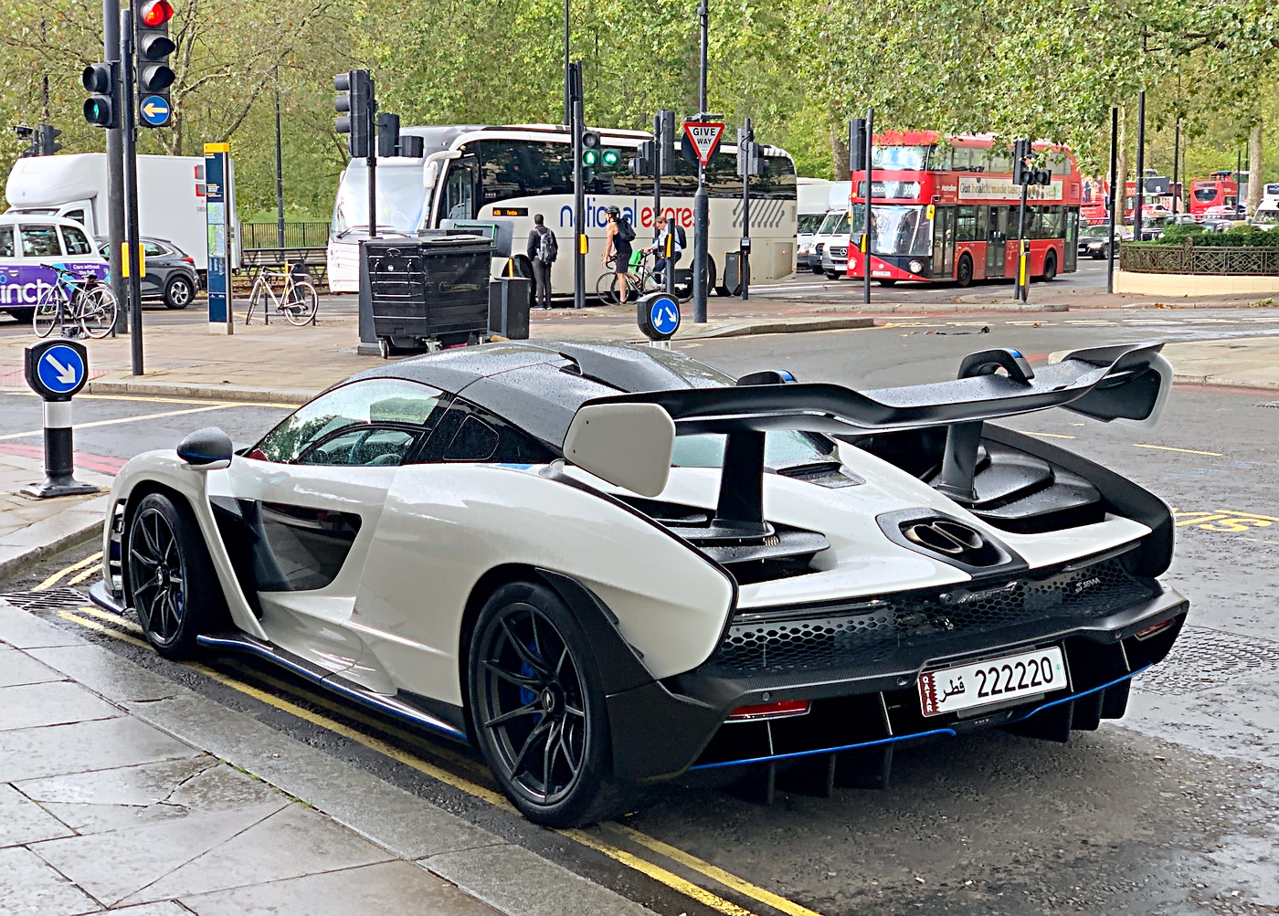 222220, McLaren Senna 1st gen (P15), 2018–