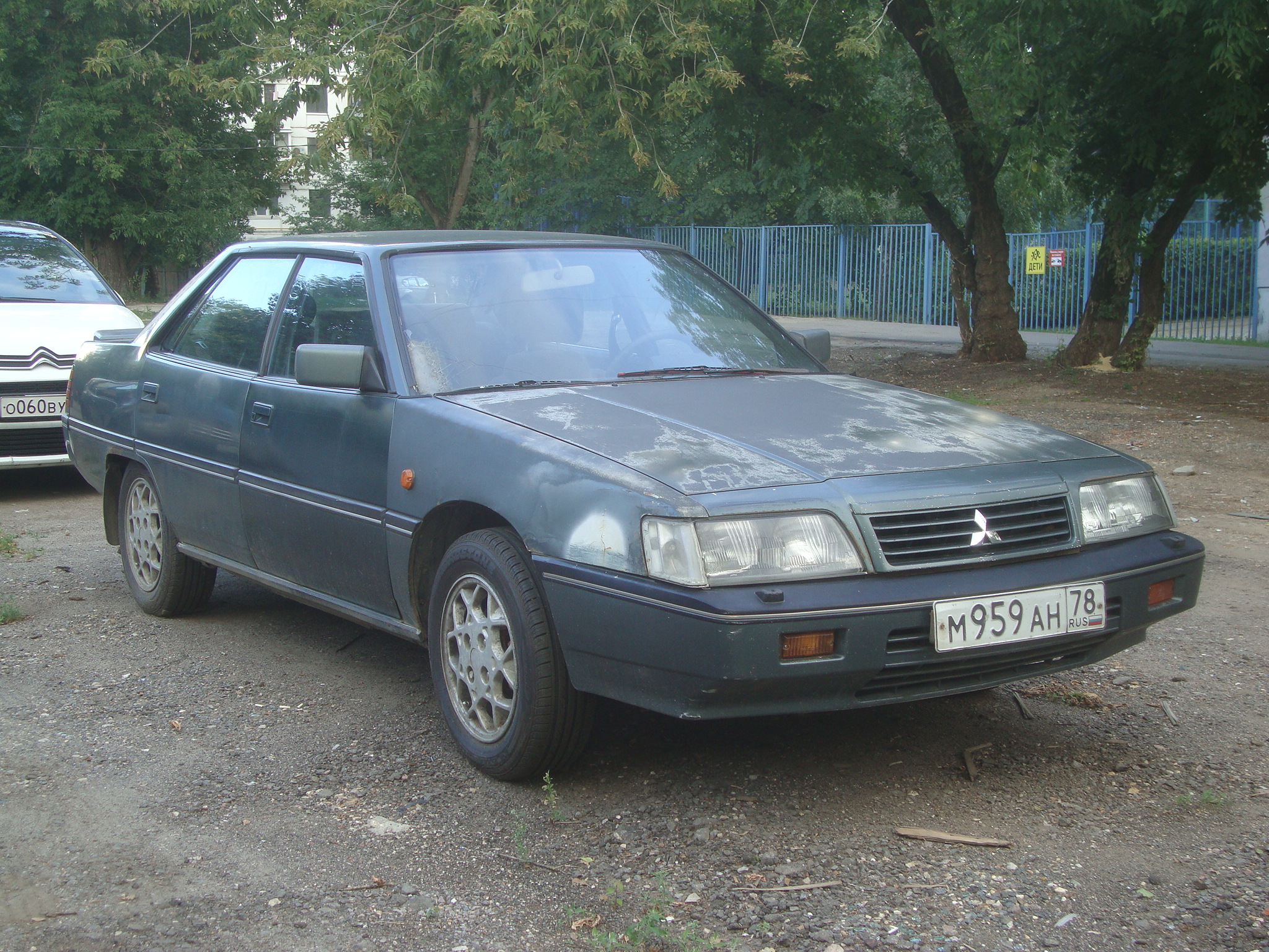 м 959 ан 78, Mitsubishi Sapporo 2nd gen Sedan (E31–E39; EU-market), 1987–1990