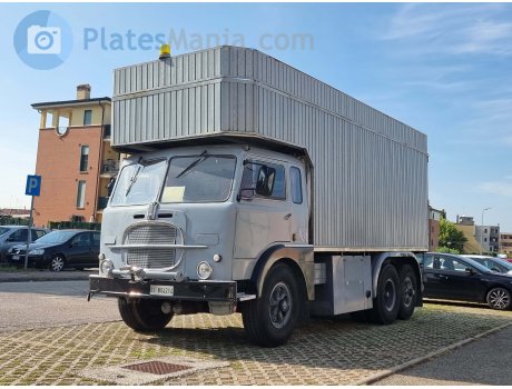 BS B04214, FIAT 600 Serie III Trucks