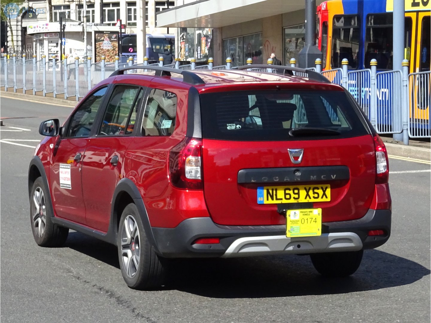 NL69XSX, Dacia Logan 2nd gen MCV Stepway (K52), 2017–2021