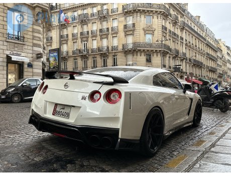 880409, Nissan GT-R