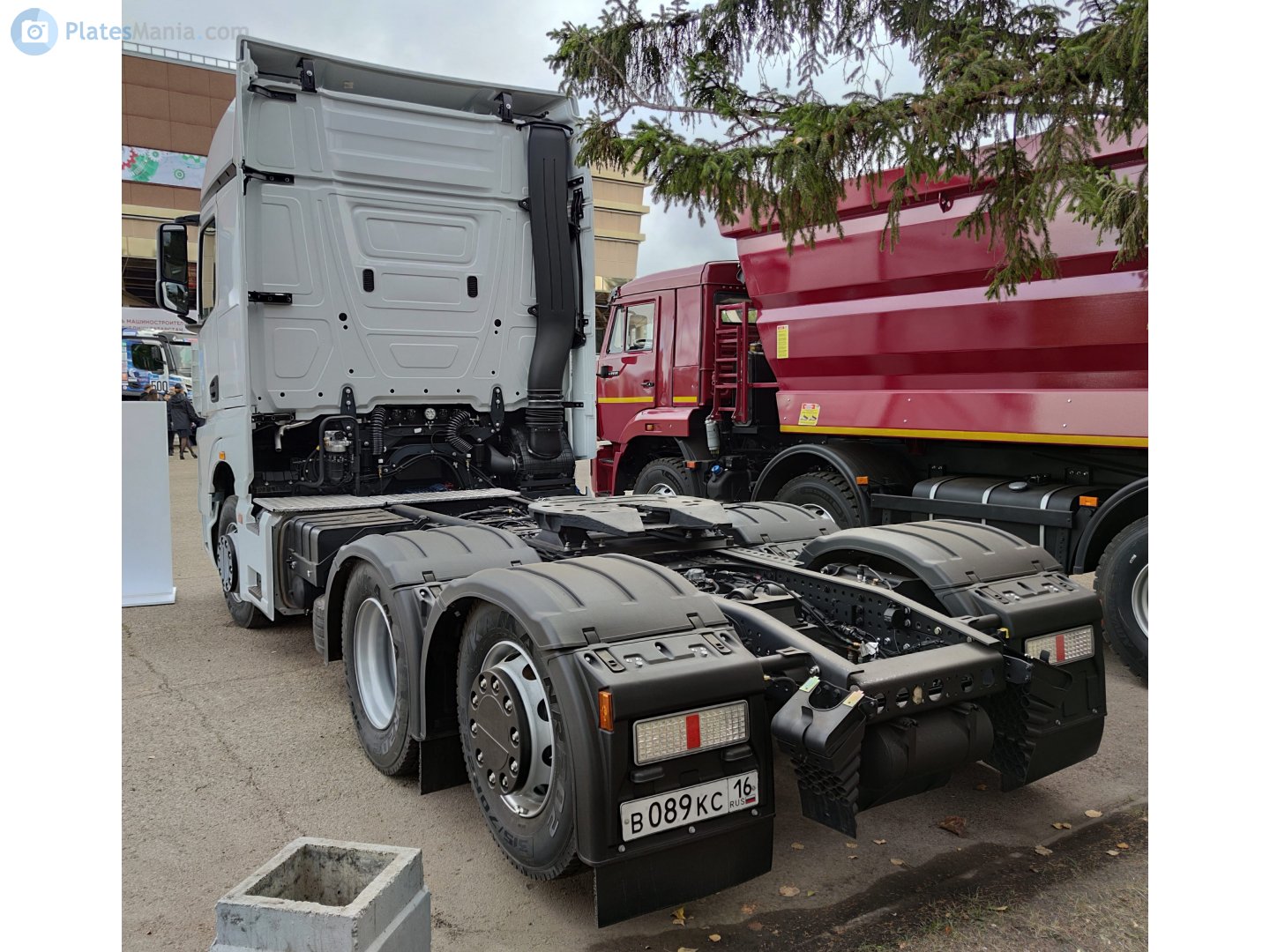 в 089 кс 16, KamAZ 6565 65659 6×2 Lift-axle Tractor