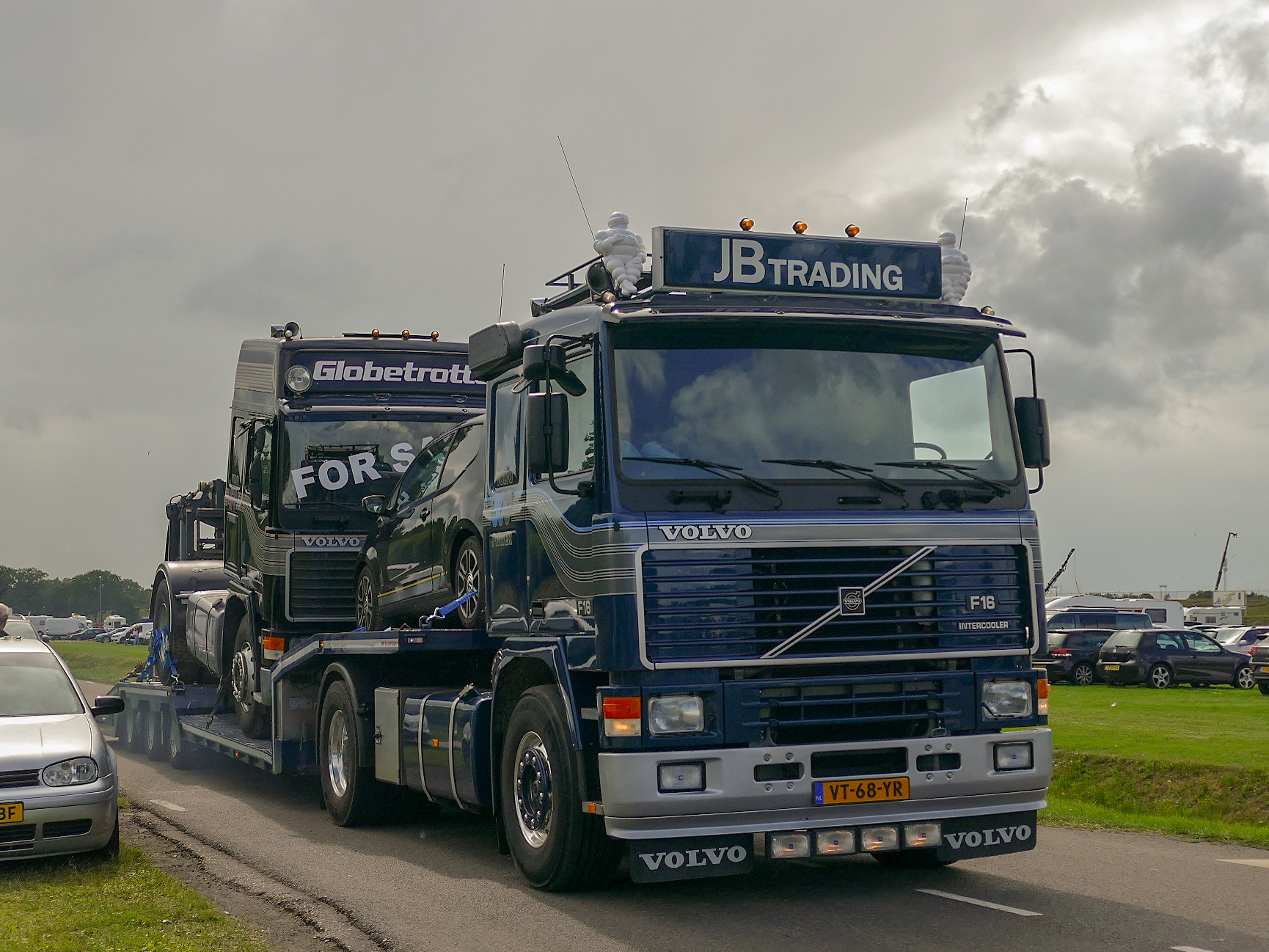 VT-68-YR, Volvo F16 