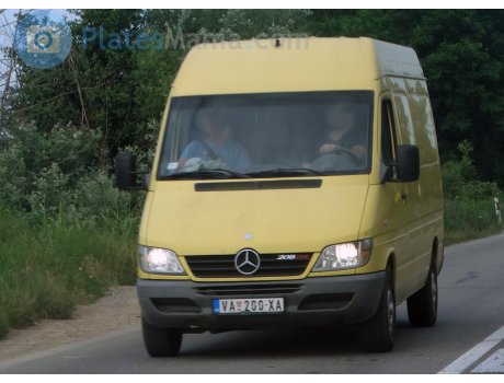 mercedes sprinter 200