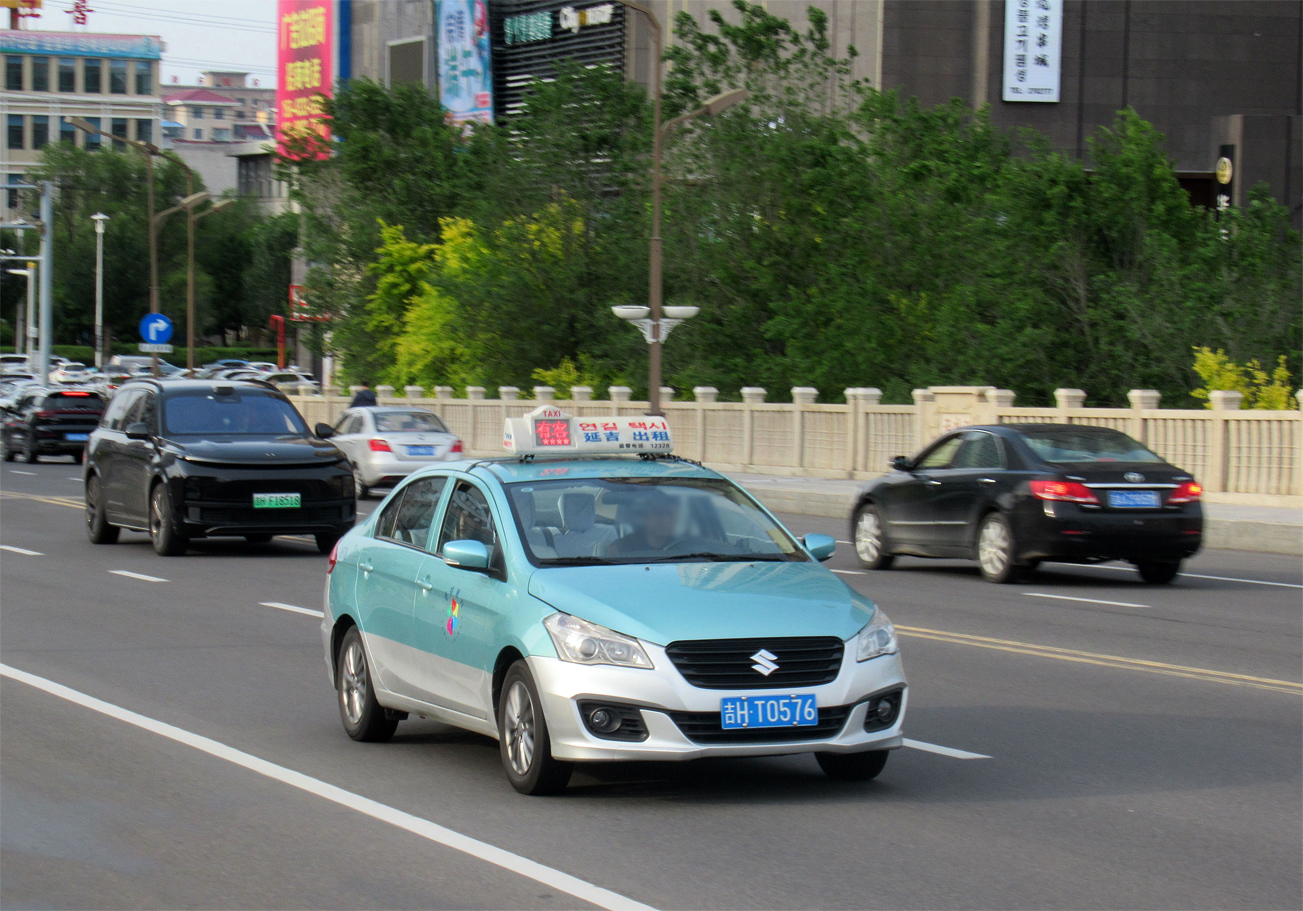 吉H·T0576, Suzuki Alivio 