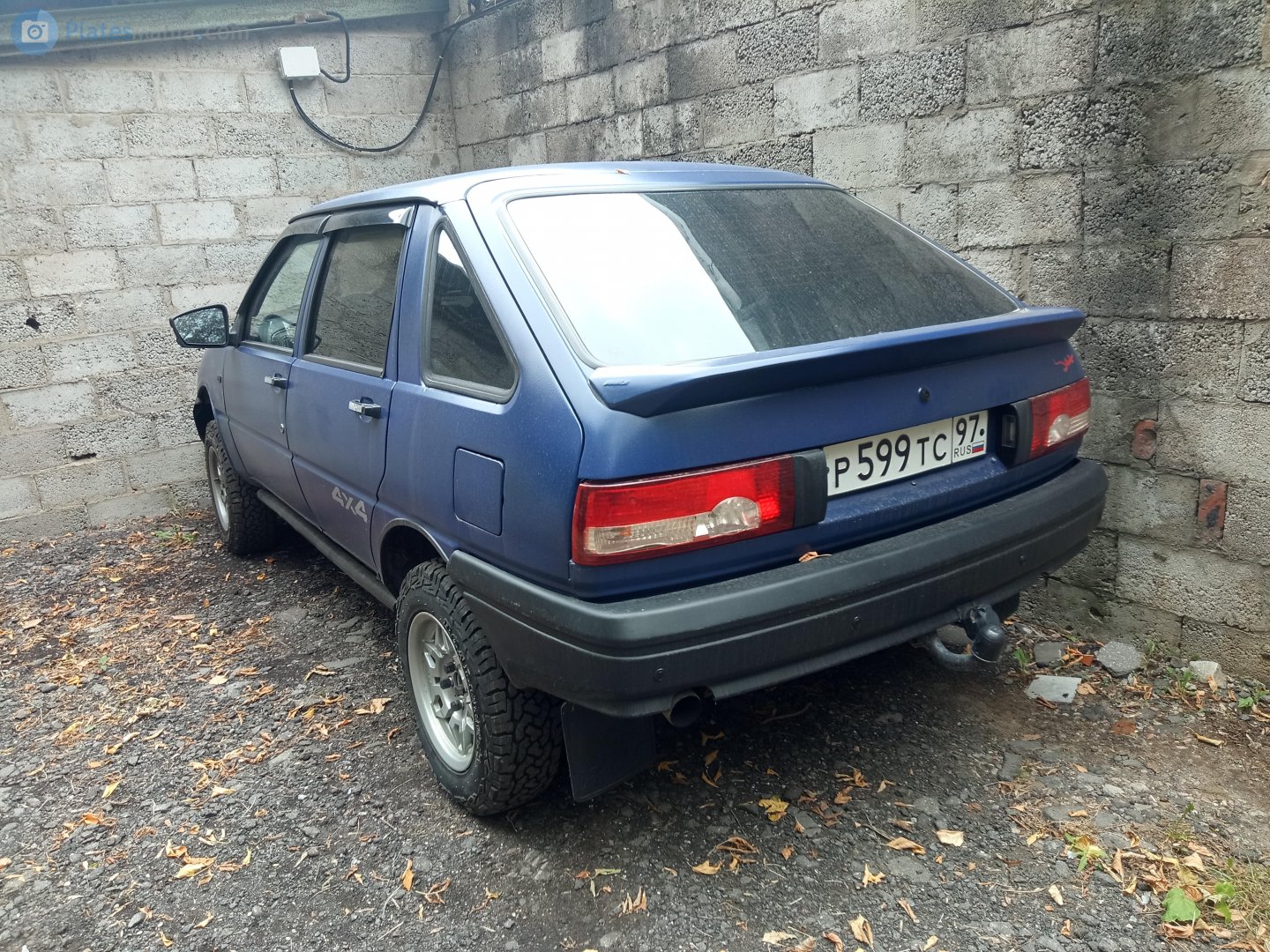 р 599 тс 97, Izh 2126 2126 Ода (Oda) 4×4, 2000–2005