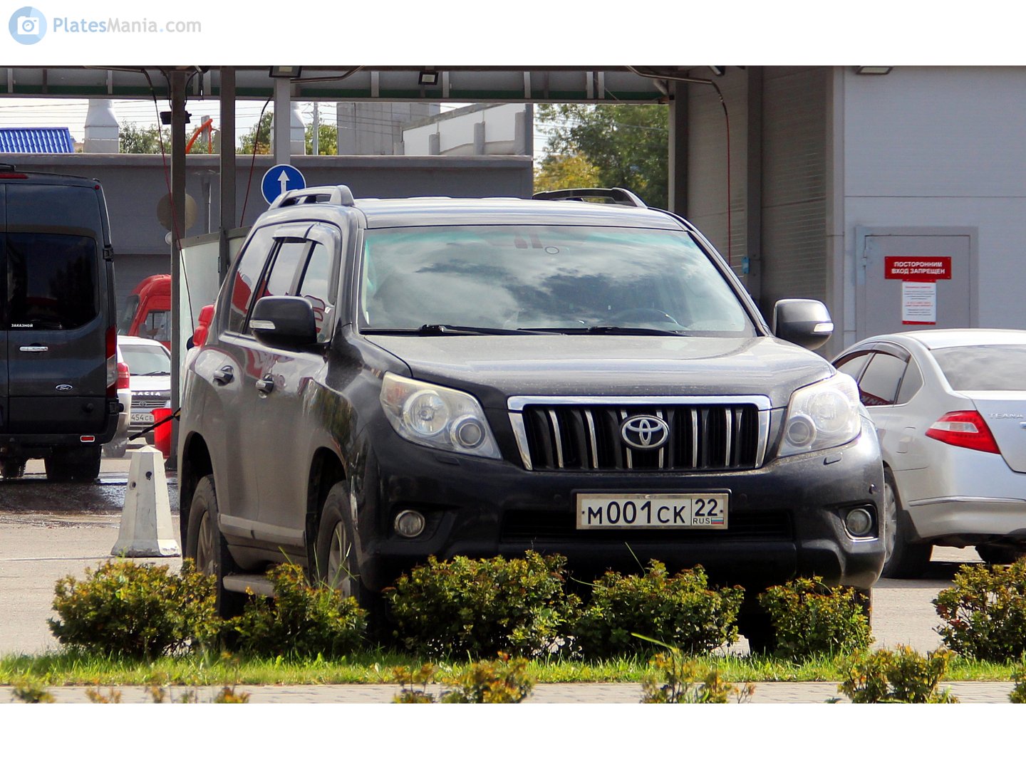 м 001 ск 22, Toyota Land Cruiser Prado 4th gen 5-door SUV (J150), 2009–2013