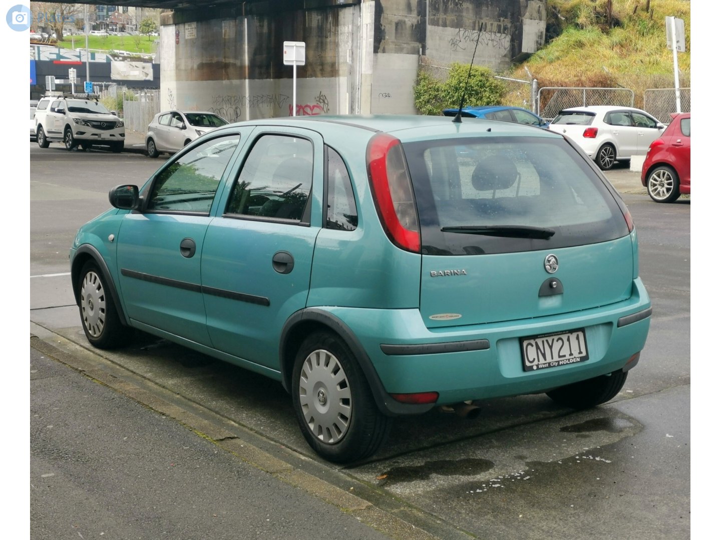 CNY211, Holden Barina 4th gen 5-door Hatch (XC), 2001–2005