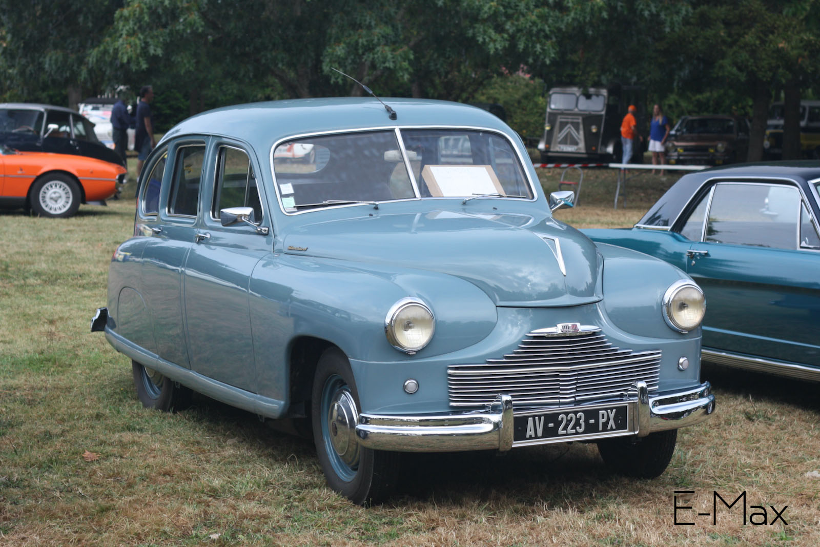 AV-223-PX, Standard Vanguard 