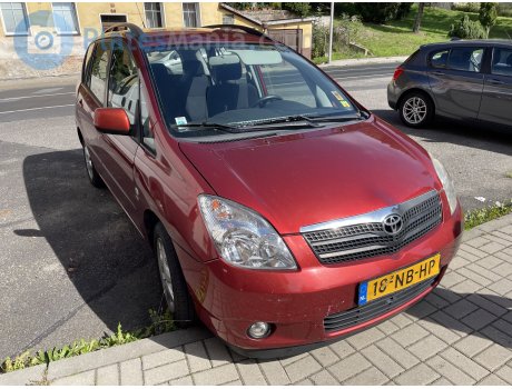 18-NB-HP, Toyota Corolla Verso