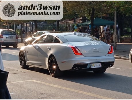 8191 E, Jaguar XJ