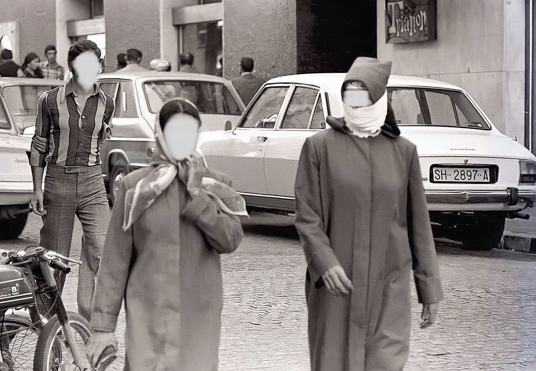 SH 2897 A, Peugeot 504 1st gen Sedan (E), 1968–1983 (–1999 for LATAM-market, –2006 for African-market)