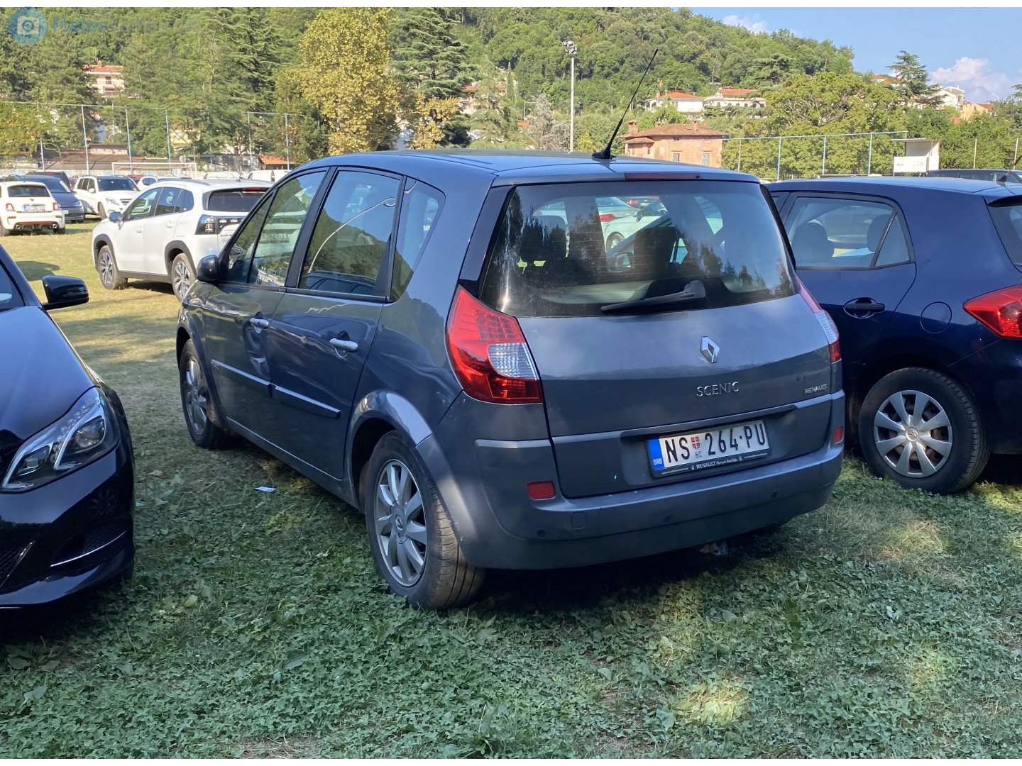 NS 264-PU, Renault Scénic 2nd gen (J84), 2003–2009