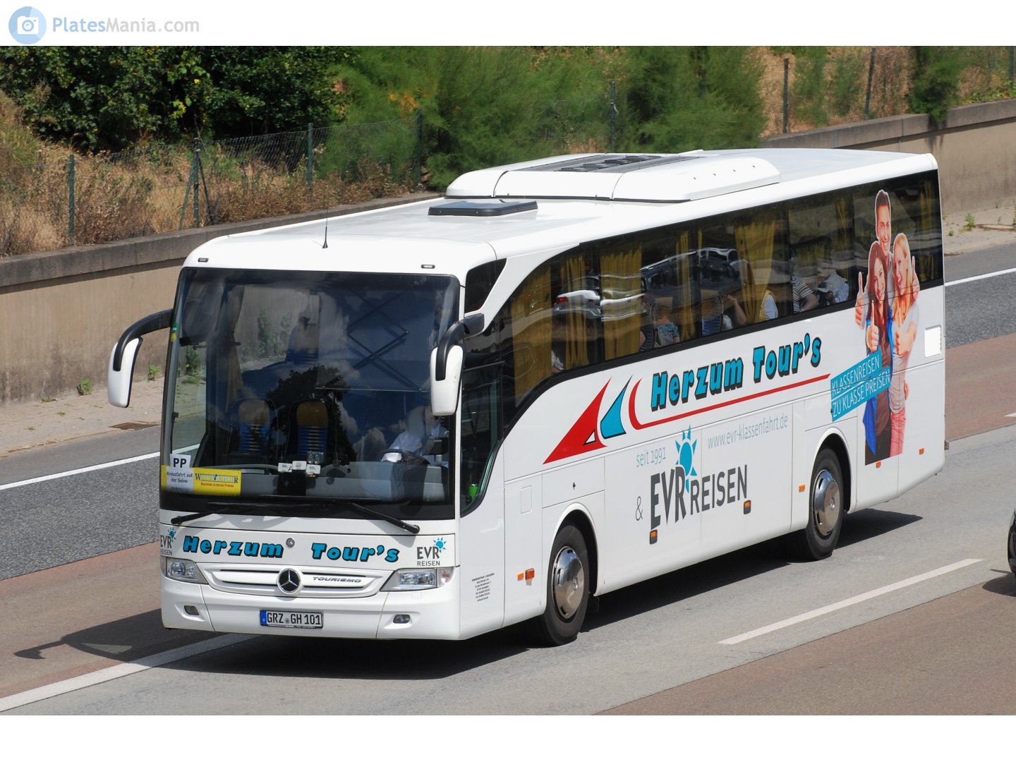 GRZ GH 101, Mercedes-Benz Tourismo 2nd gen (C632), 2006–2018