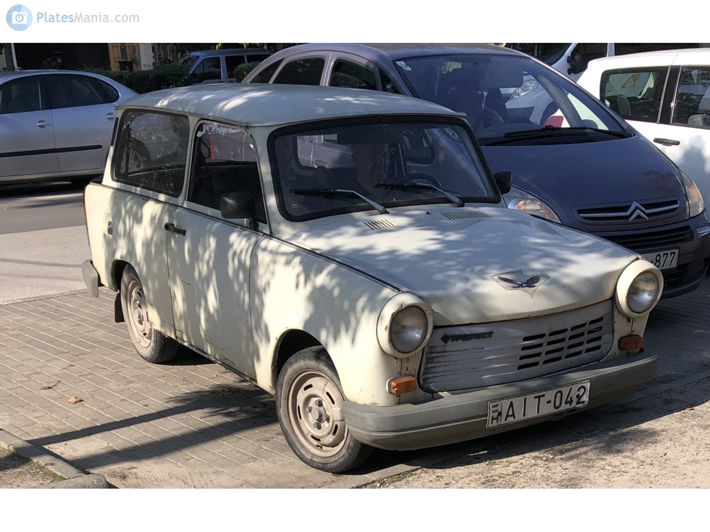 AIT-042, Trabant 1.1 Universal, 1990–1991