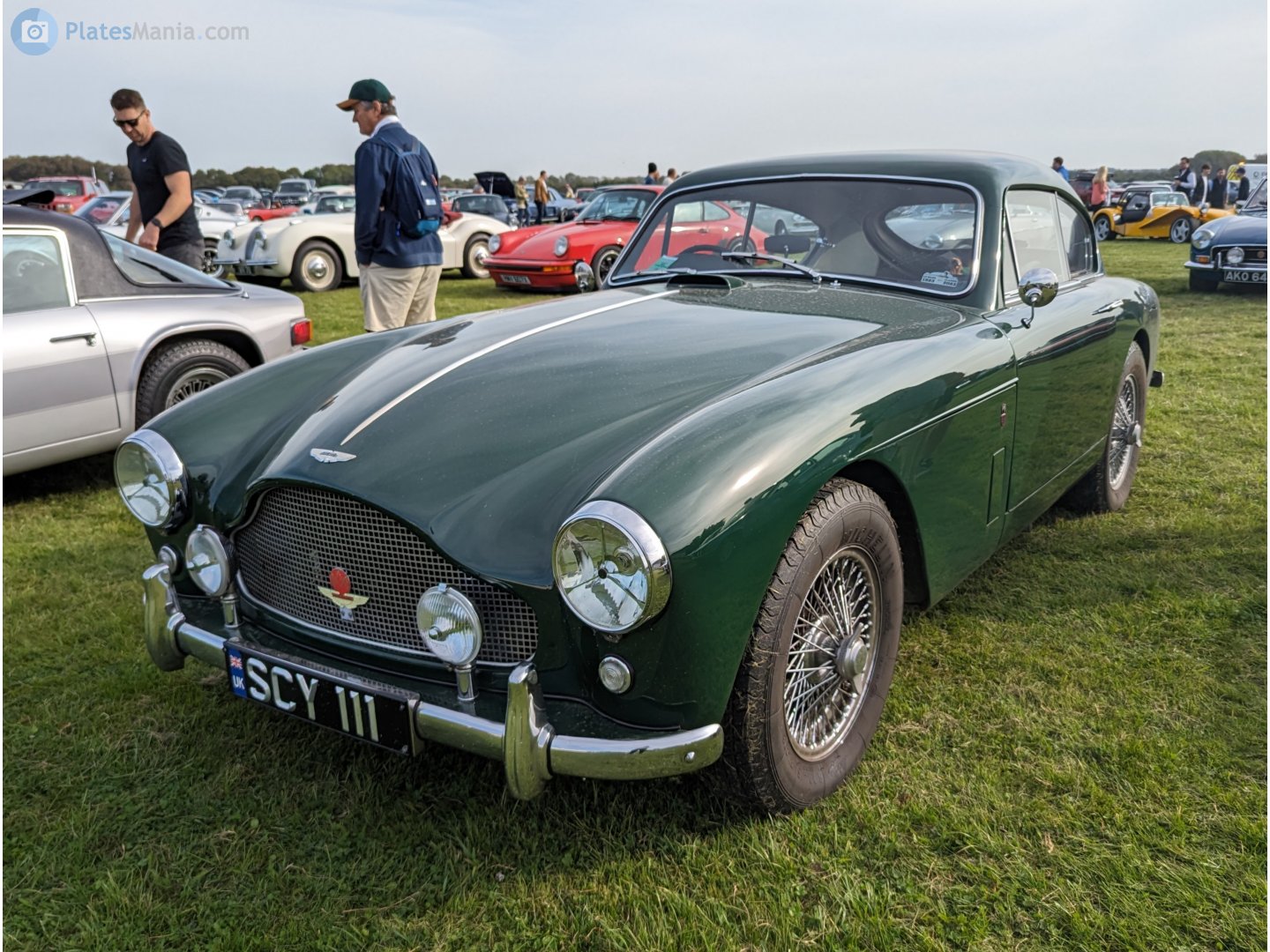 SCY111, Aston Martin DB2/4 