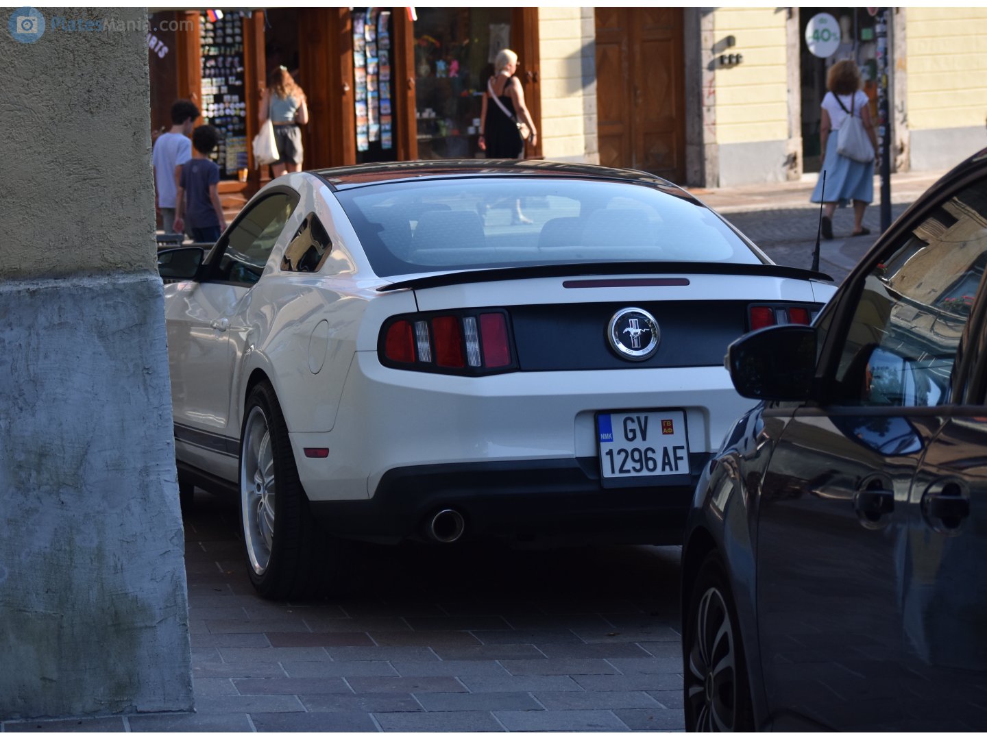 GV 1296 AF, Ford Mustang 5th gen 2-door Coupé (S197), 1st facelift, 2009–2012