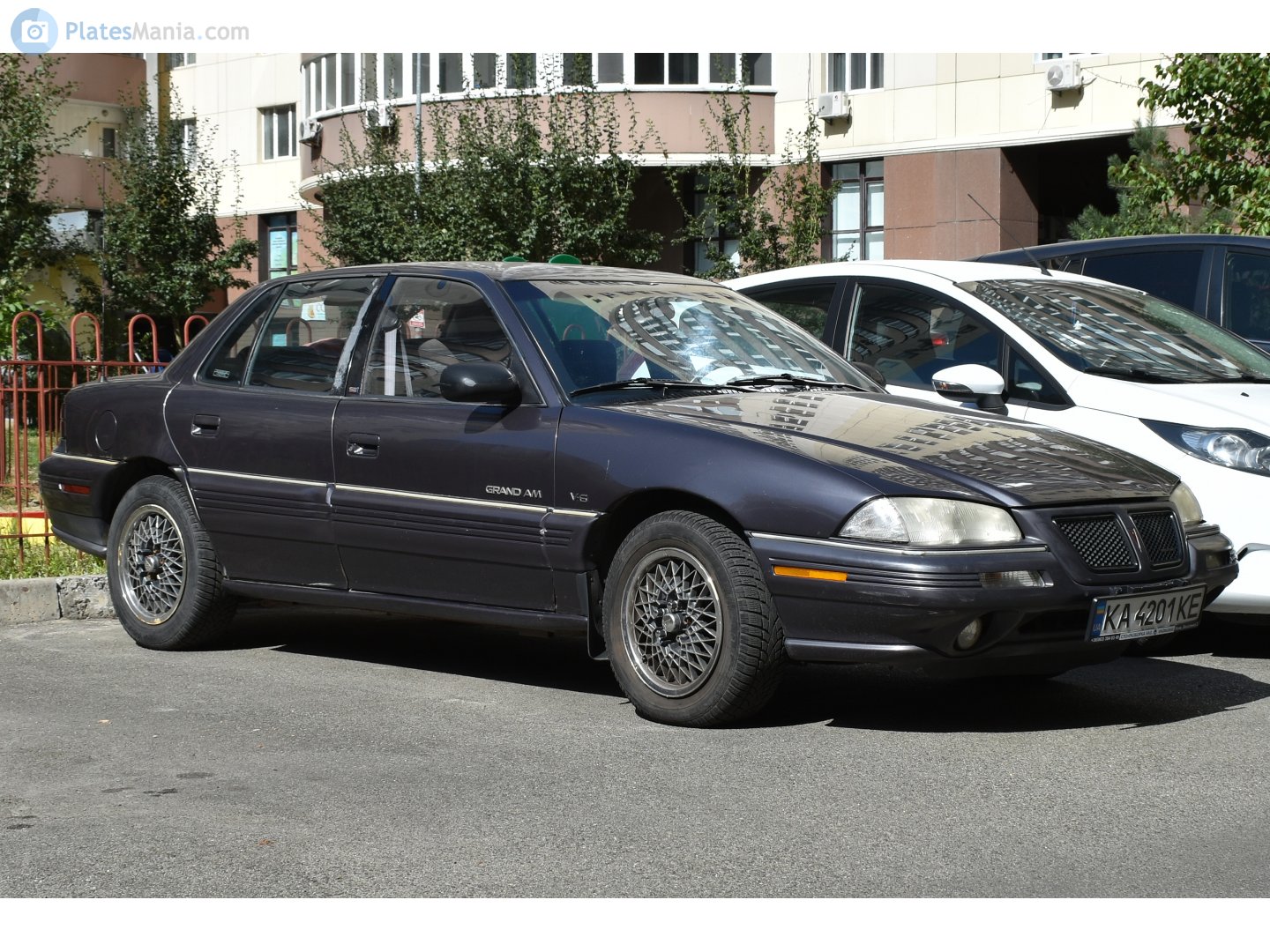 KA 4201 KE, Pontiac Grand Am 4th gen 4-door Sedan (N-body), 1991–1995