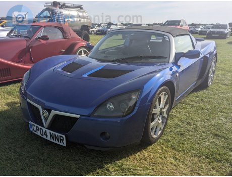 CP04 NNR, Vauxhall VX220