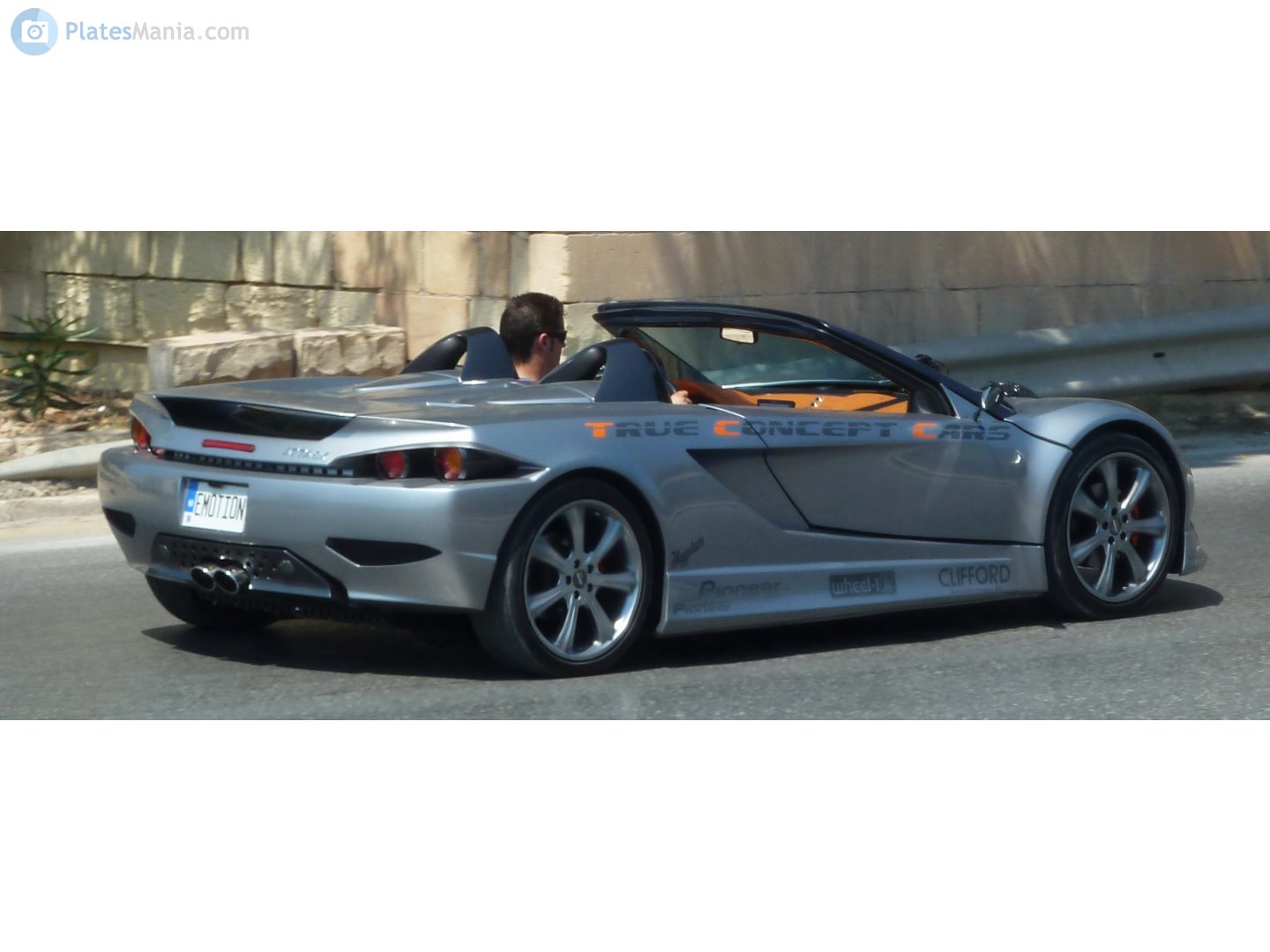 EMOTION, K-1 Attack Roadster 